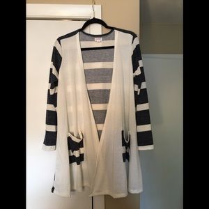 NWOT Lularoe Caroline Cardigan size Med